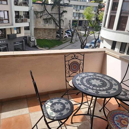 Red Velvet Apartment Varna Luaran gambar